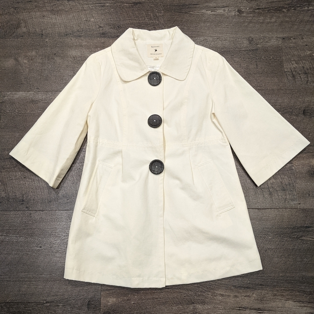NWOT Forever Twentyone Cream Color Spring Coat Size S